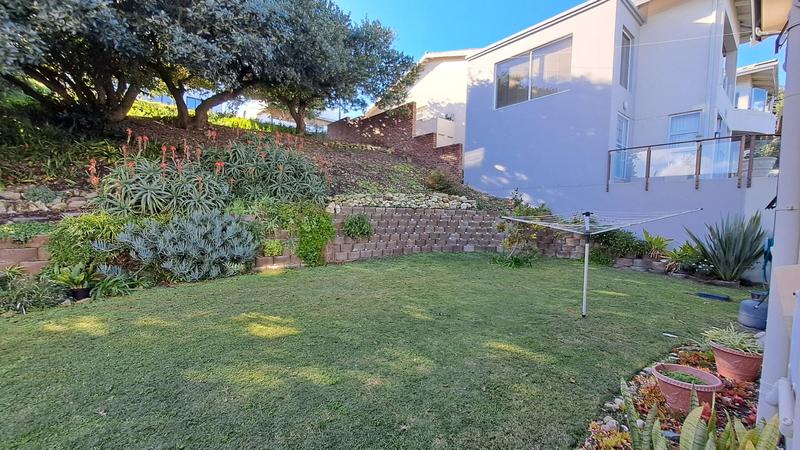 4 Bedroom Property for Sale in Stilbaai East Western Cape